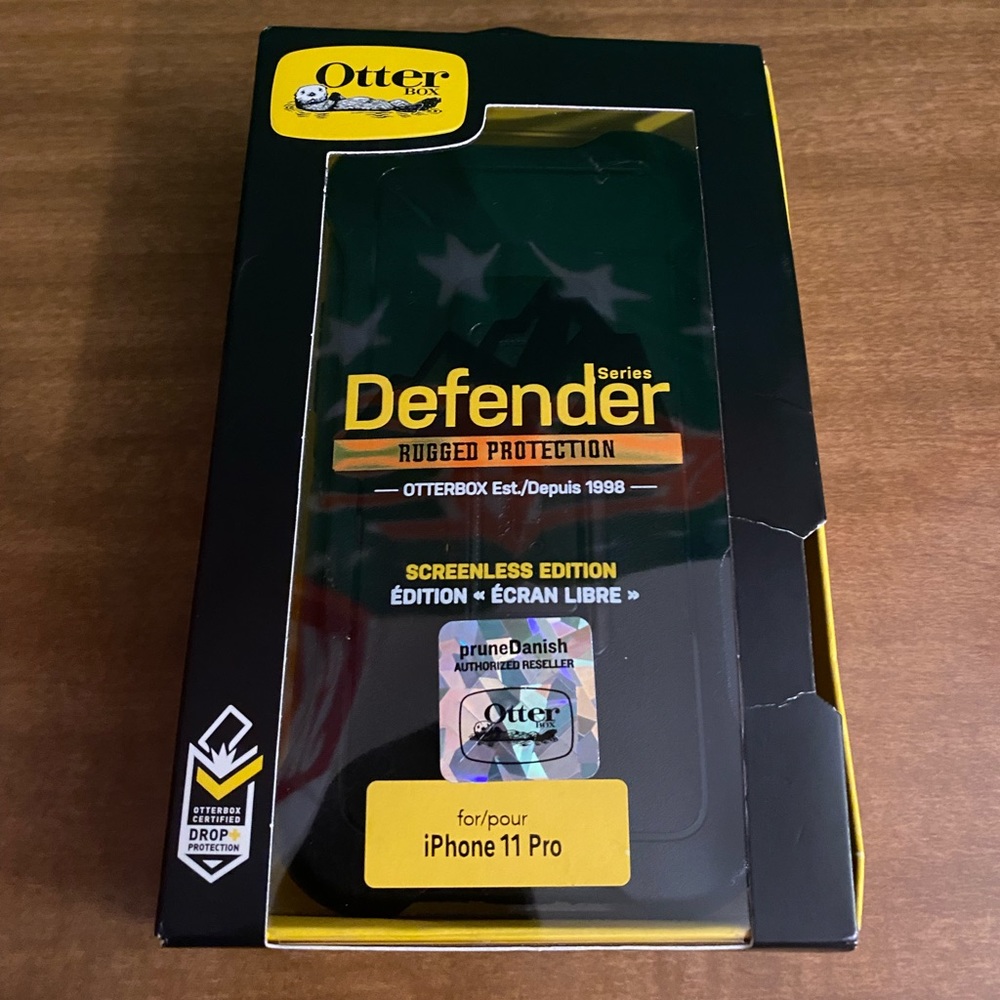 *NEW* iPhone 11 Pro OtterBox Case - Black - OtterBox Defender